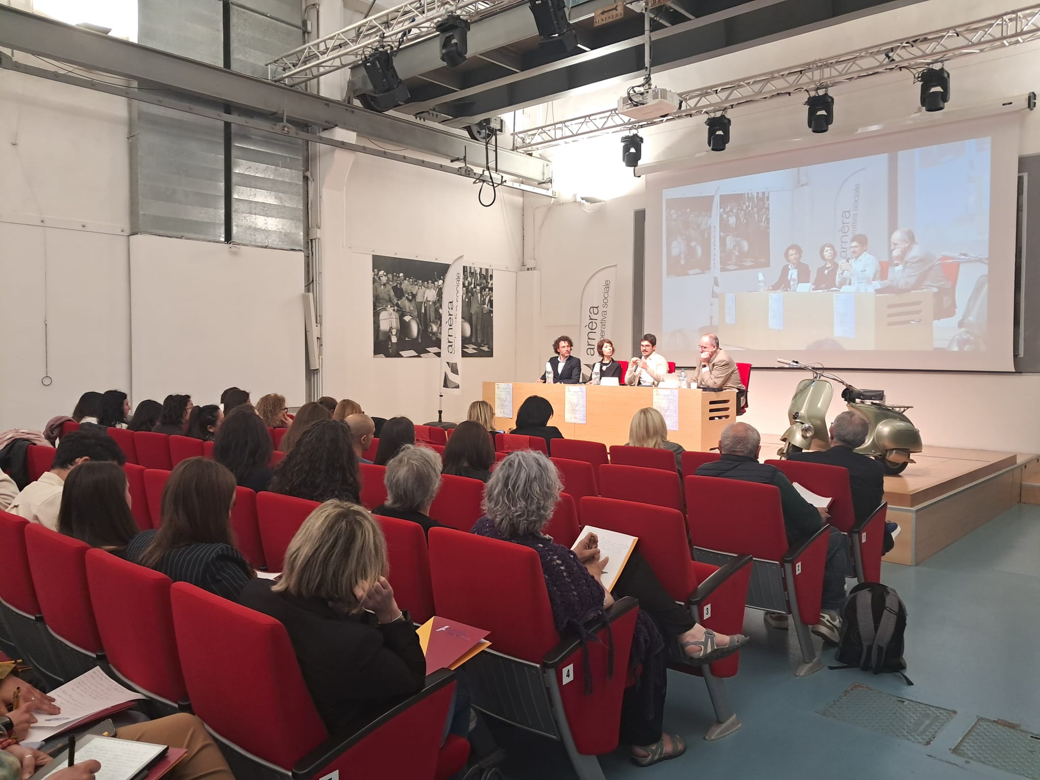 Convegno Famiglie al Centro al Museo Piaggio di Pontedera